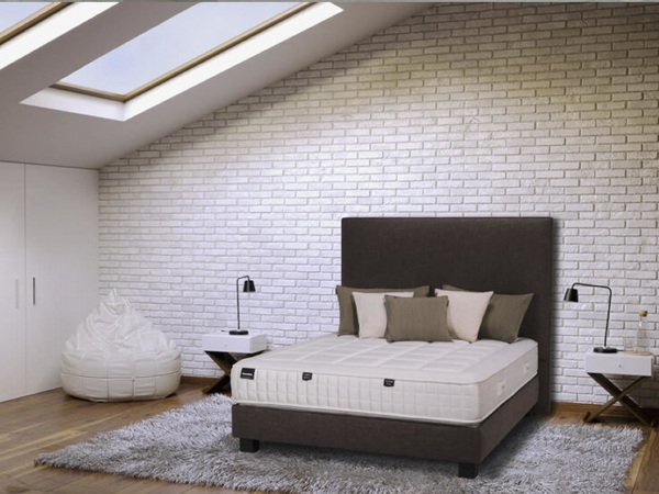 Dunlopillo Triumph Firm Pocket spring mattress